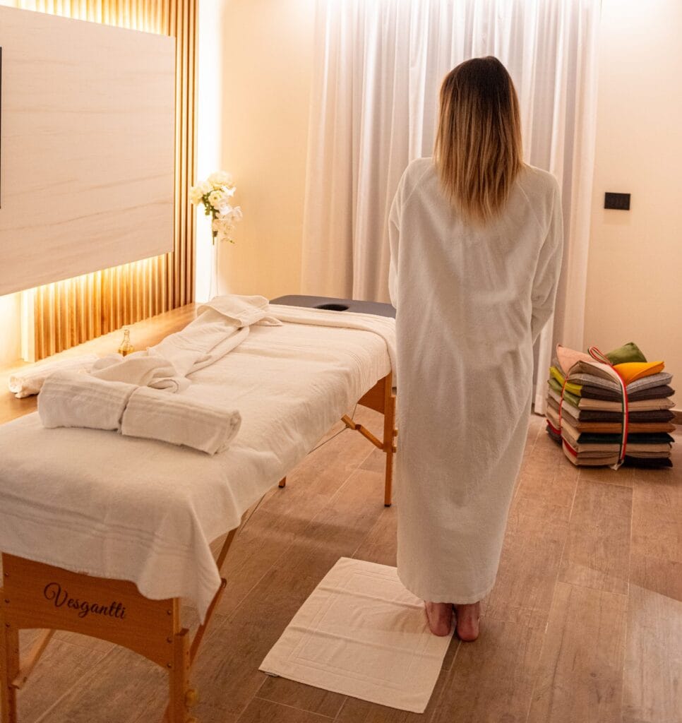 Sala massaggi hotel wellness calabria